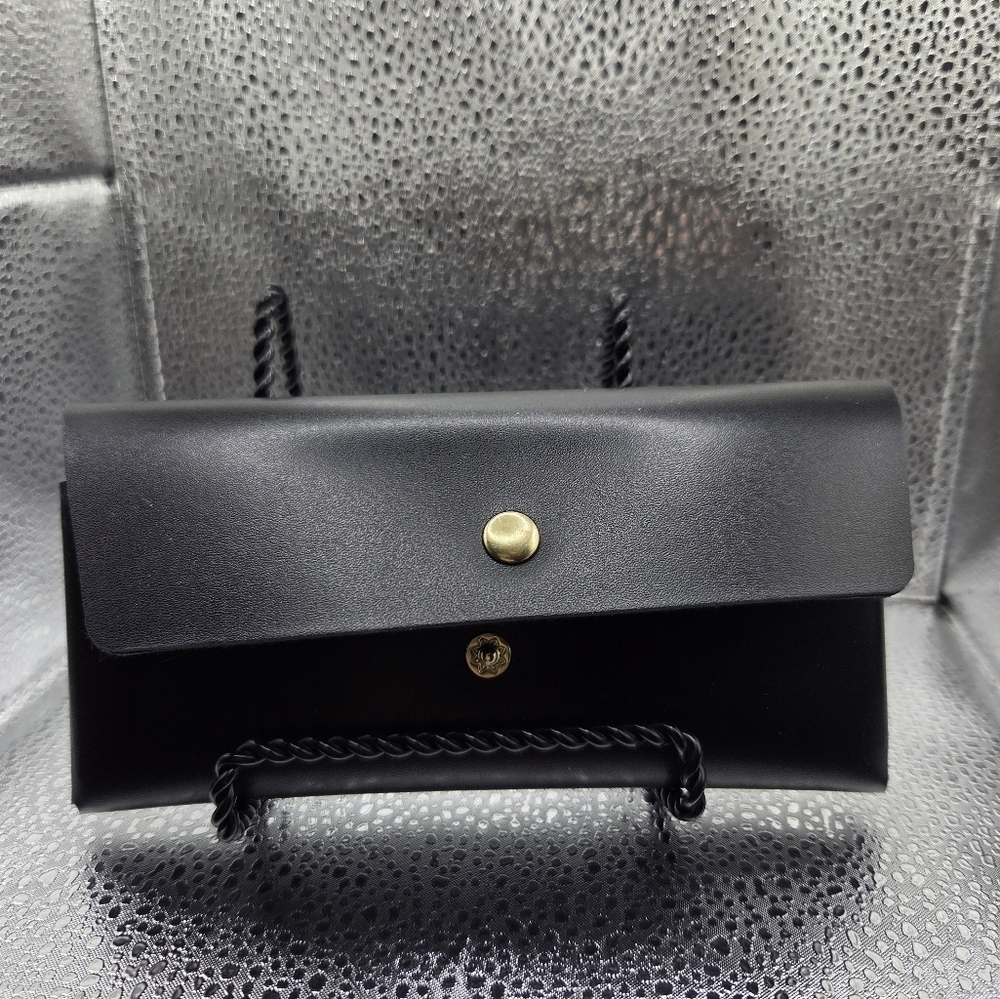 Sunglasses With Case